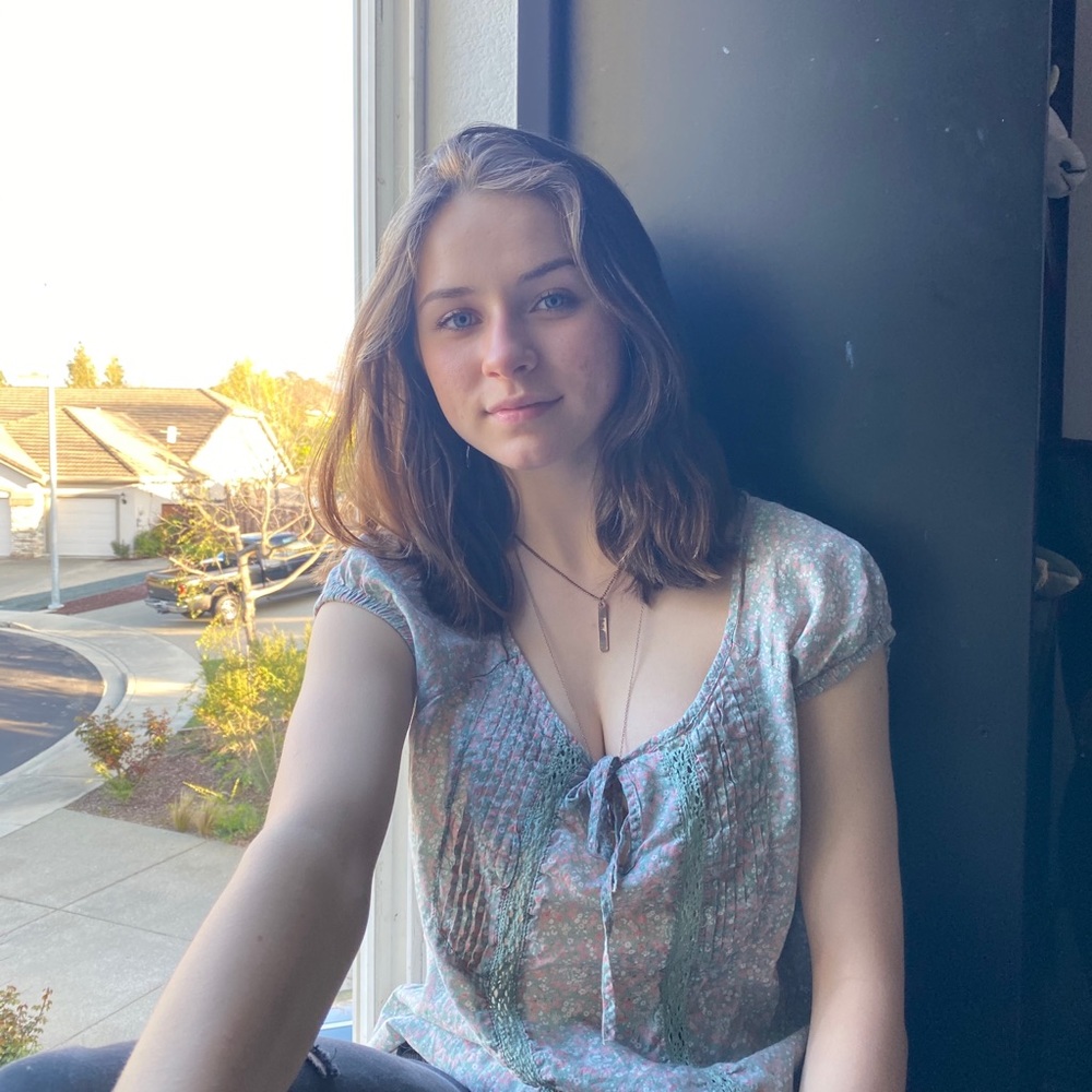 Meet your Posher, Katelyn